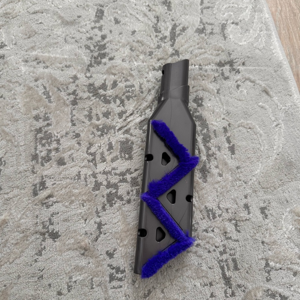 Dyson attachments (5) - Picture 3 of 11